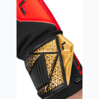 A Tutto Campo - REUSCH ATTRAKT SILVER black/gold/firy red 5570215 7075