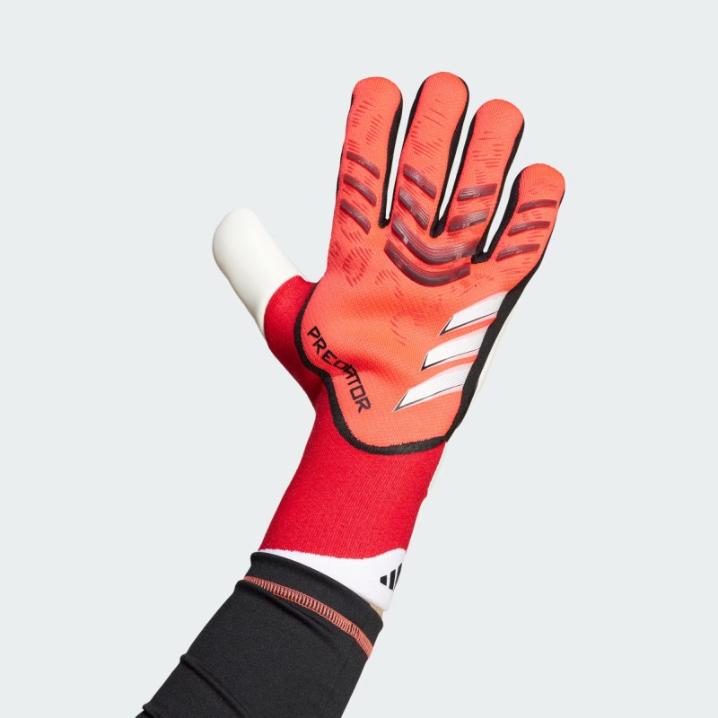 ADIDAS PREDATOR PRO Lucid Red / Black / Pure Ruby ADIDAS PREDATOR PRO Lucid Red / Black / Pure Ruby